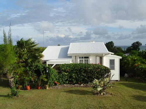 Bungalow Les Gommiers — 4-Star Luxury Hotel in Saint-Francois, Guadeloupe