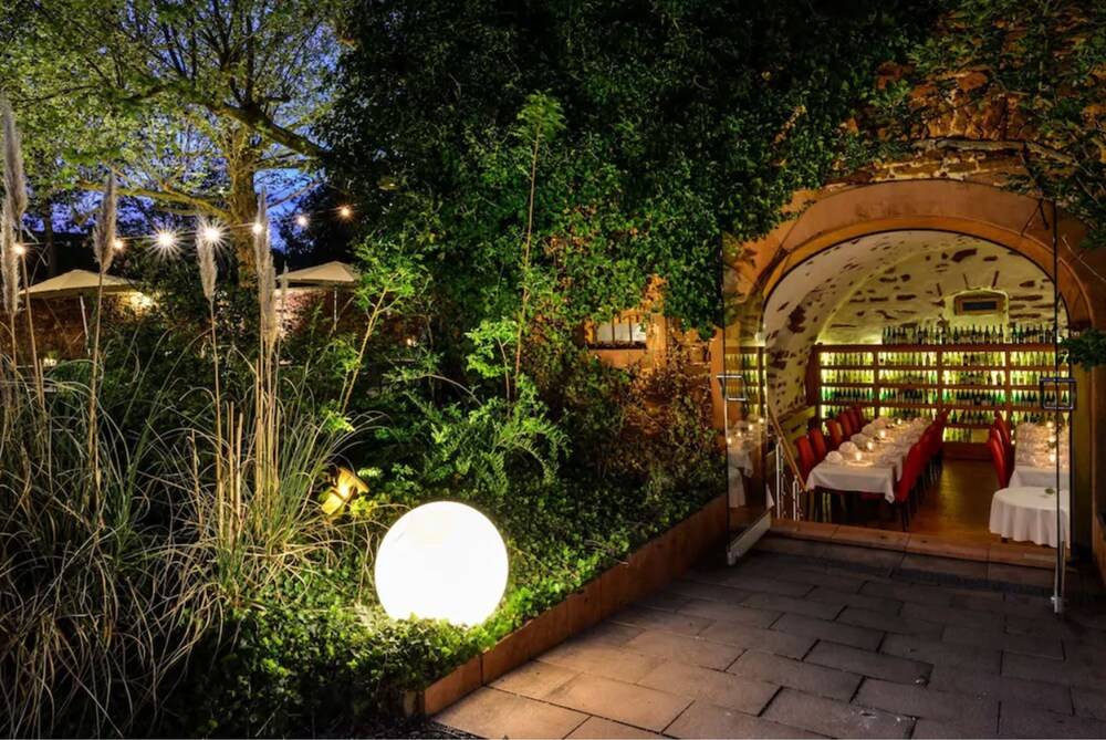 Outdoor Banquet Area