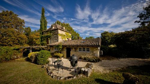 Village Des Elements - carbon neutral hotel in Unknown City