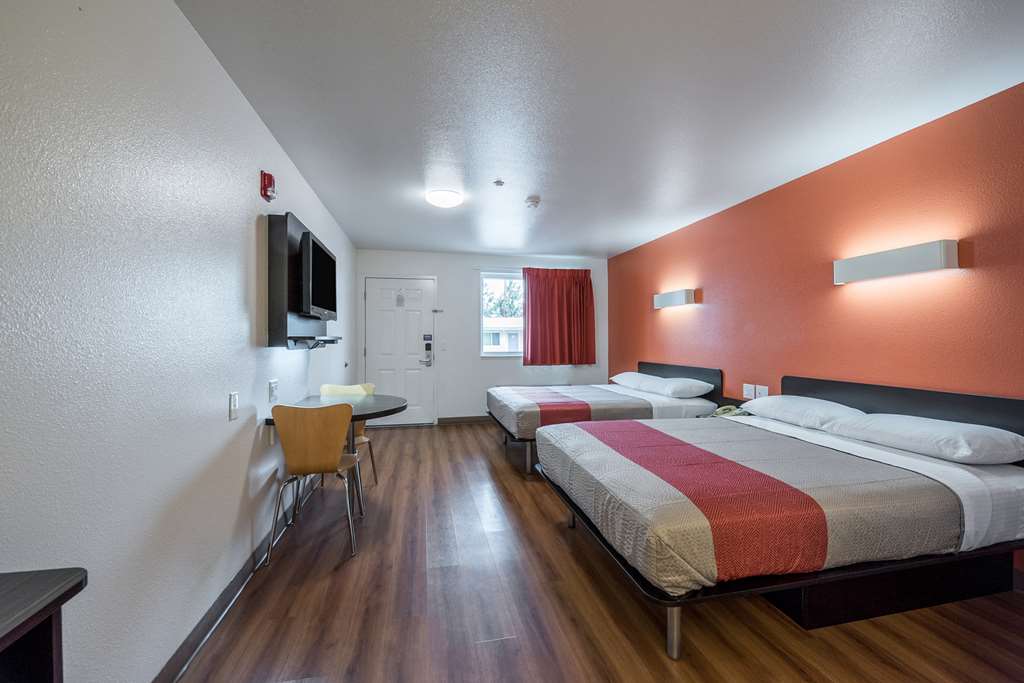 Motel 6 Fallon NV - photo 13
