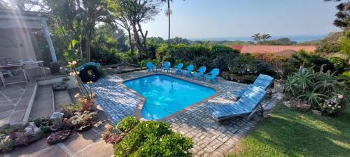 Magnificent 10 sleeper beach cottage SeaShells — 4-Star Luxury Hotel in Port Shepstone, South Africa