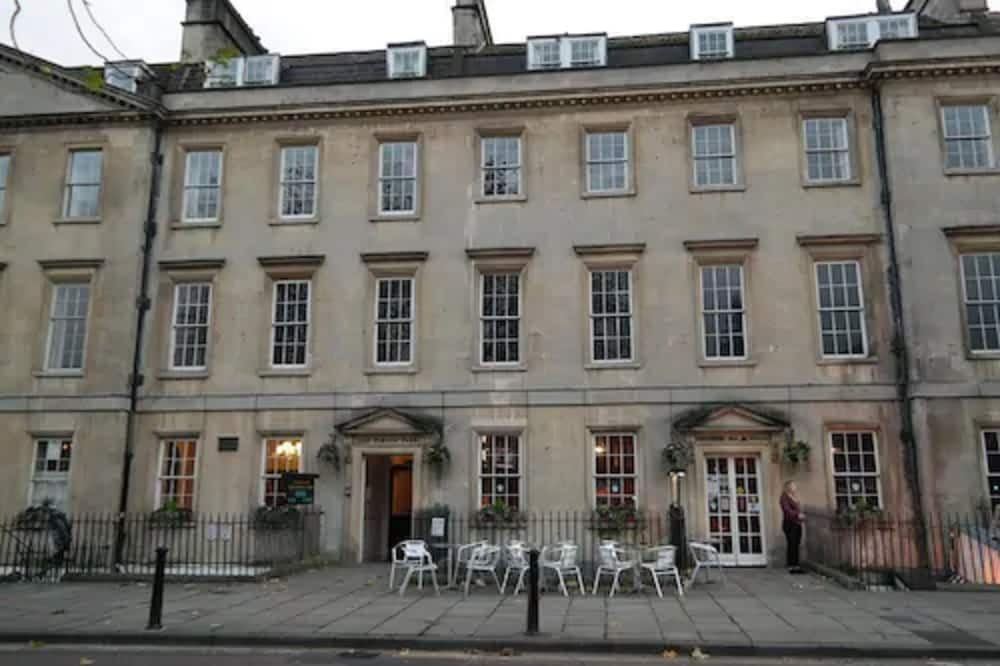 Parade Park Bath in Bath, United Kingdom