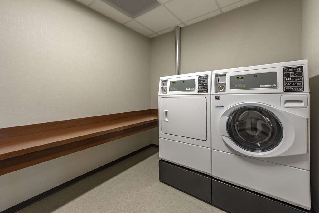 Comfort Inn & Suites Pittsburgh Northshore - photo 30