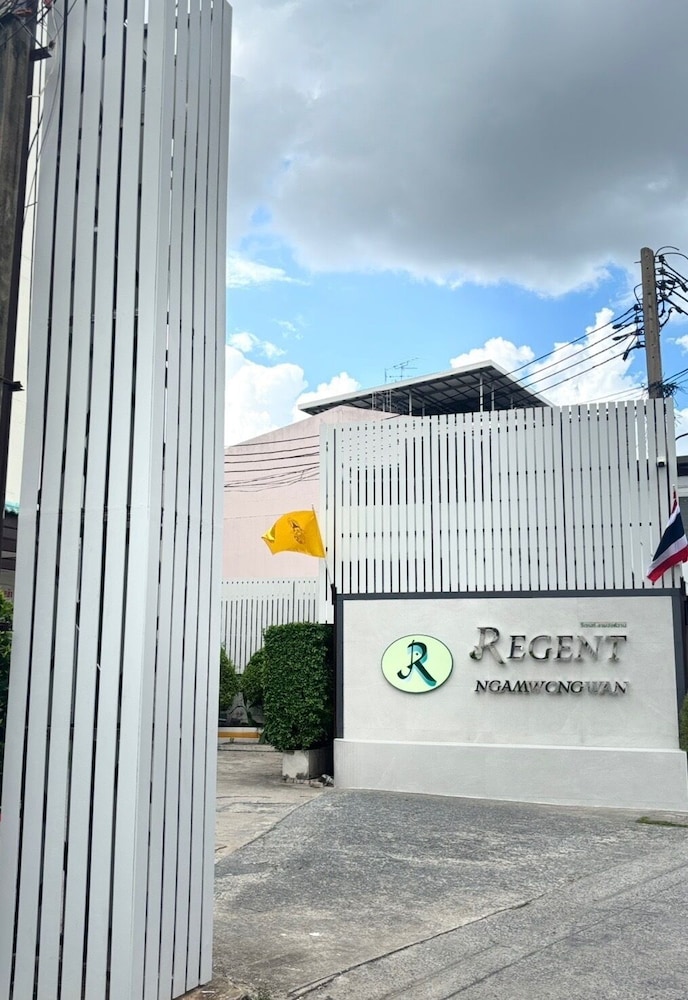 Regent Ngamwongwan in Mueang Nonthaburi, Thailand