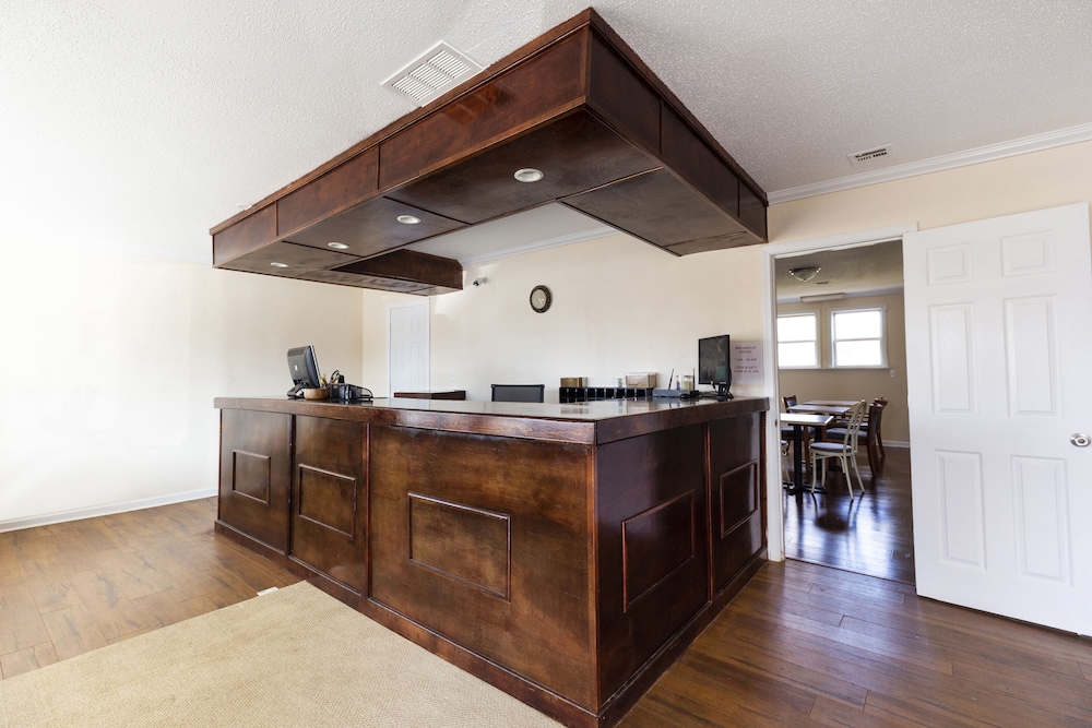 Oyo Hotel Cave City Ky - photo 4