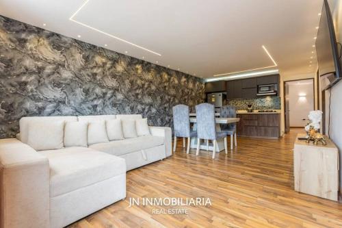 Nuevo Apartamento a 2 minutos del JMC jacuzzi — 4-Star Luxury Hotel in Rionegro, Colombia