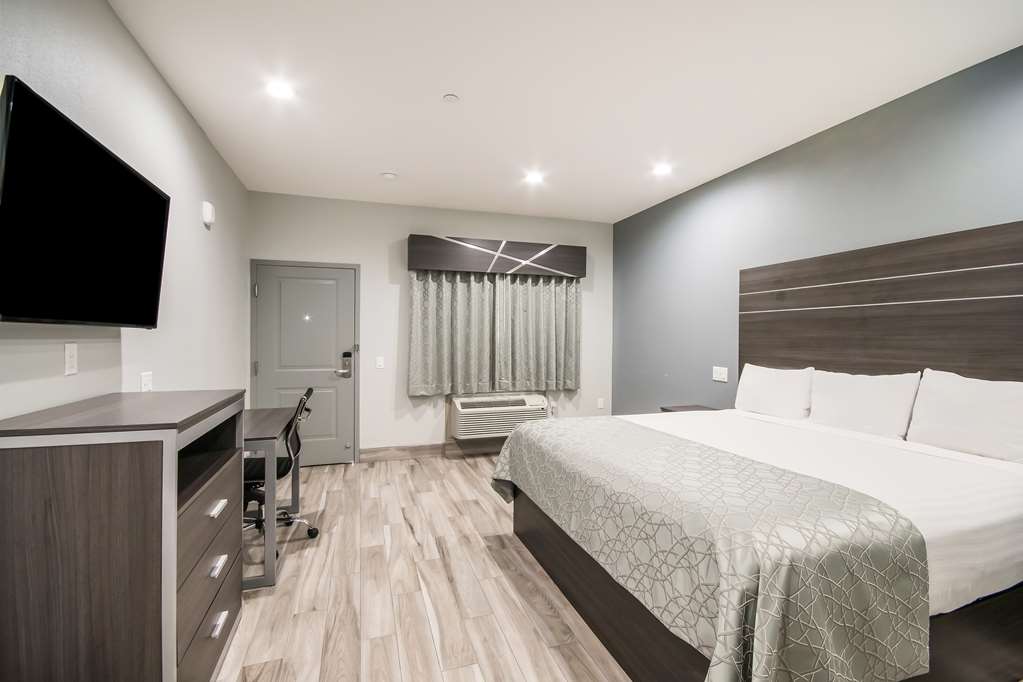 Americas Best Value Inn & Suites NE Houston Downtown I 610 - photo 18