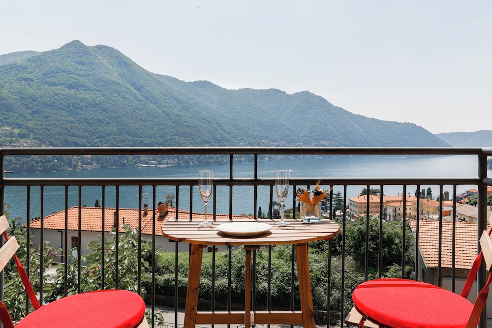 La Dolce Vista — 4-Star Luxury Hotel in Moltrasio, Italy