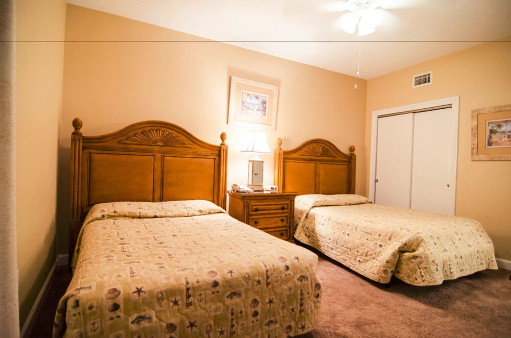 Boardwalk Beach Resort by Royal American Beach Getaways - photo 20