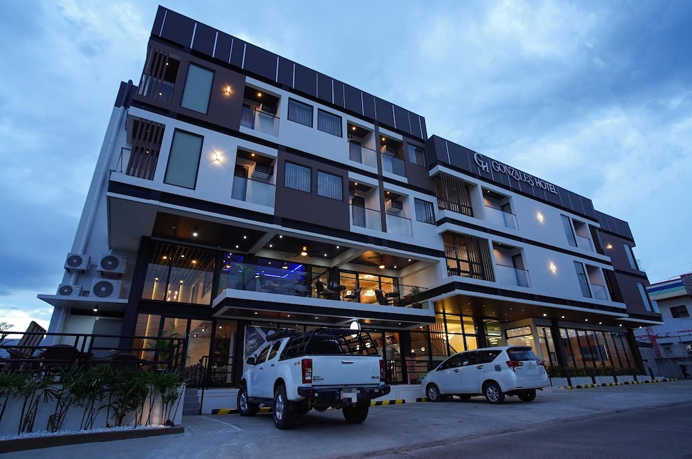 Gonzales Hotel in Cauayan, Philippines