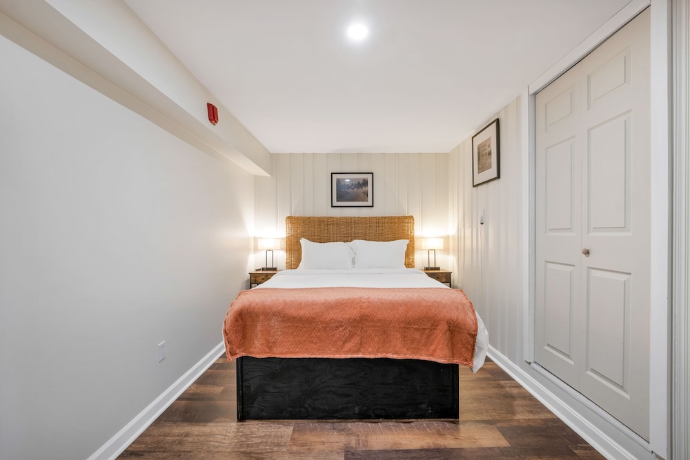 The Inn & More - photo 29