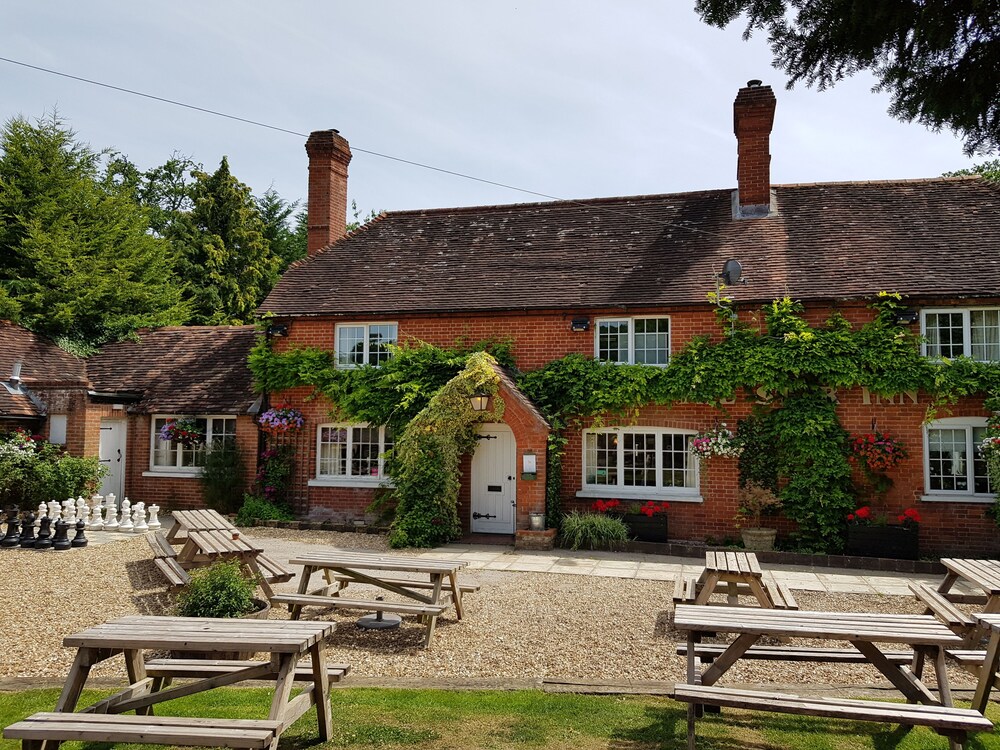 Star Inn - carbon neutral hotel in Romsey