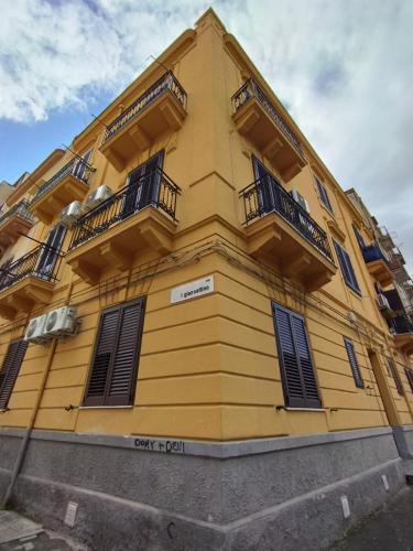 Basile rooms - carbon neutral hotel in Palermo