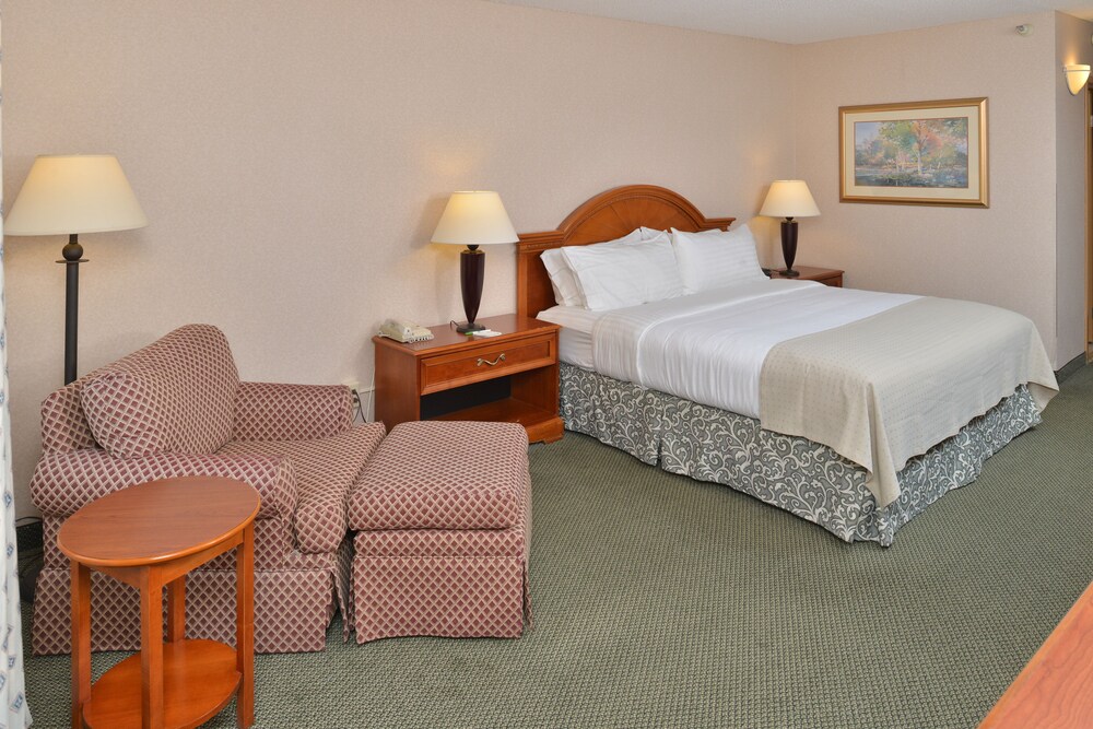 Holiday Inn Great Falls Convention Center by IHG - photo 17