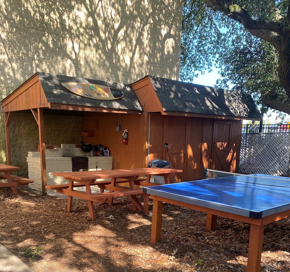 Ocean Cove Motel - photo 32