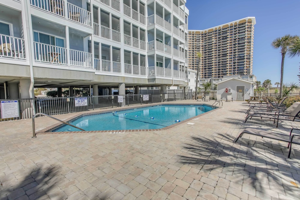 Steps to Shore and Pool Myrtle Beach Resort Getaway - photo 12