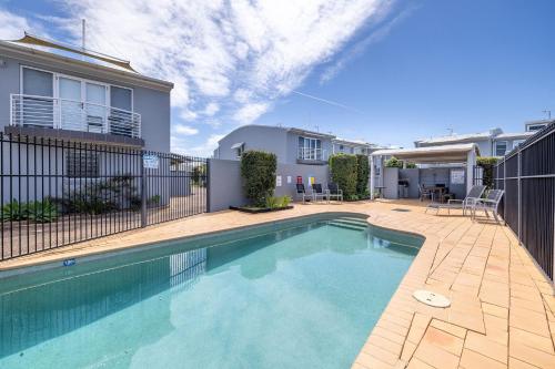 Sandcastles 4 8 Ala Moana Way in Fingal Bay, Australia