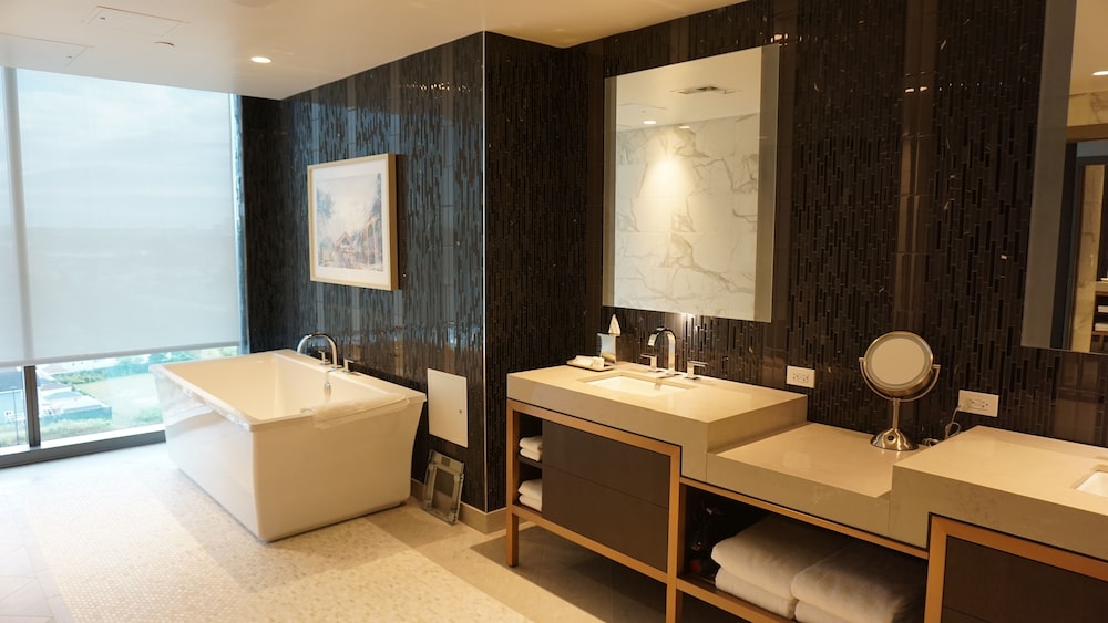 Hyatt Regency JFK Airport at Resorts World New York - photo 30