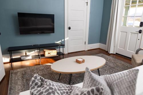 The Winona House Boutique Hotel Near Downtown - photo 23
