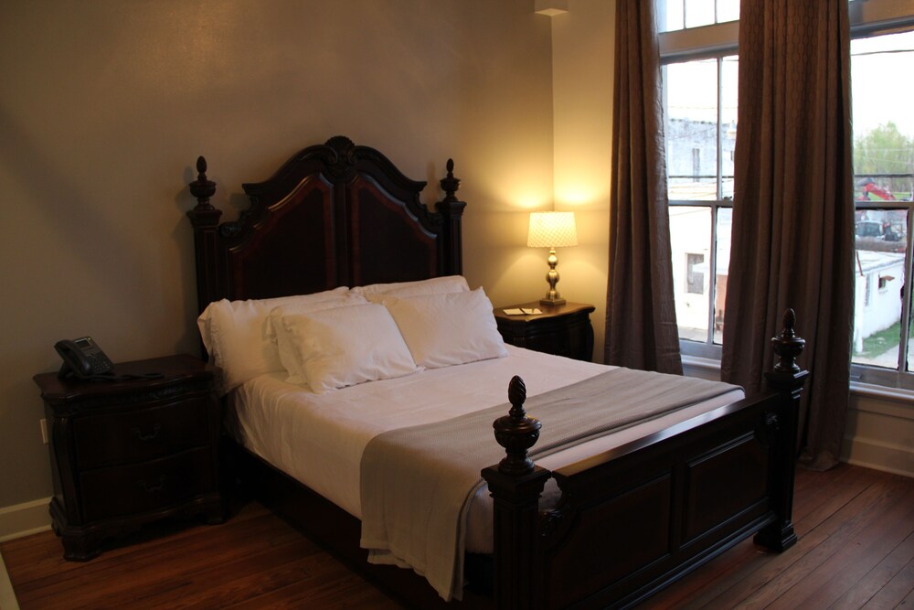 The Inn on the River - photo 5