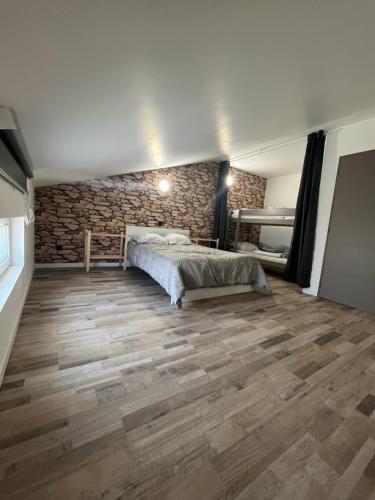 Gite1 Pour 6 Personnes - last minute hotel in Anneyron