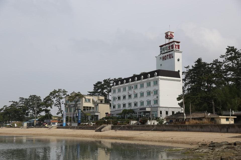 Muan Beach Hotel in Muan, South Korea