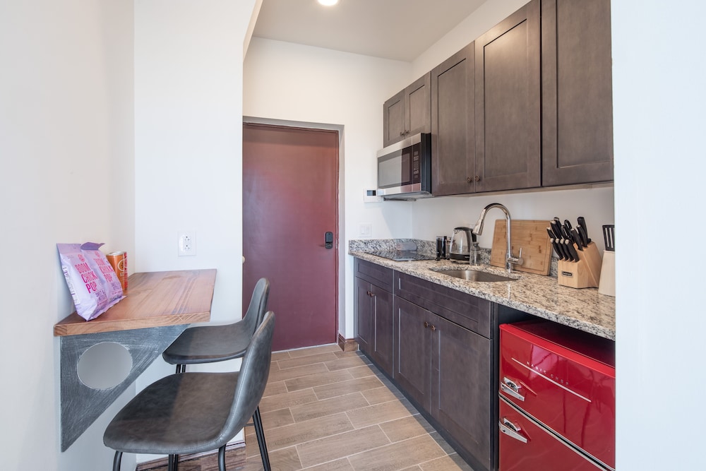 Sosuite at Independence Lofts - photo 228