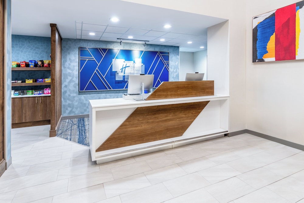 Holiday Inn Express Hotel & Suites Cheyenne by IHG - photo 43
