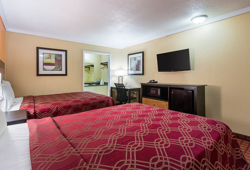 Rodeway Inn West Dodge - photo 9