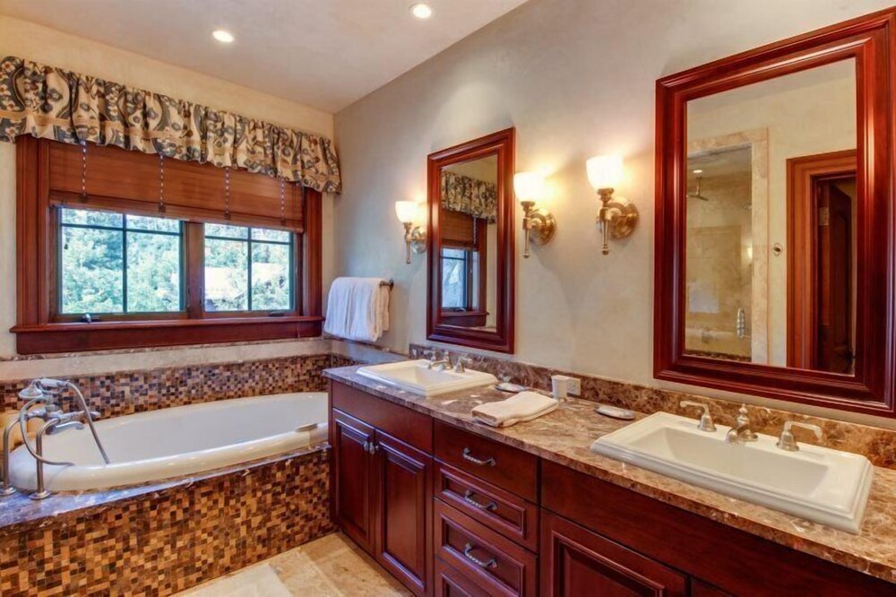 115 Village Walk - photo 21