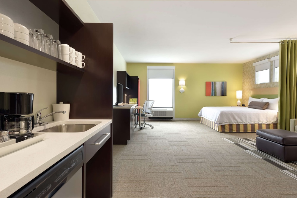 Home2 Suites by Hilton La Crosse - photo 9