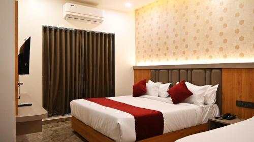 The Sky Comfort Hotel Mahi in Dwarka, India