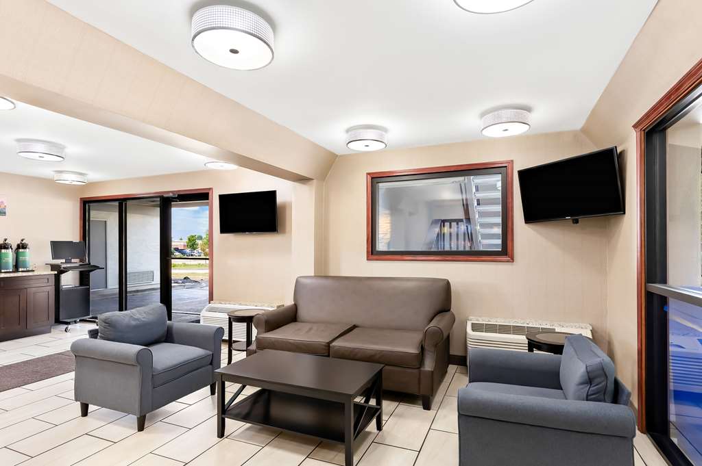 Quality Inn Middleburg Heights near Cleveland Airport - photo 6