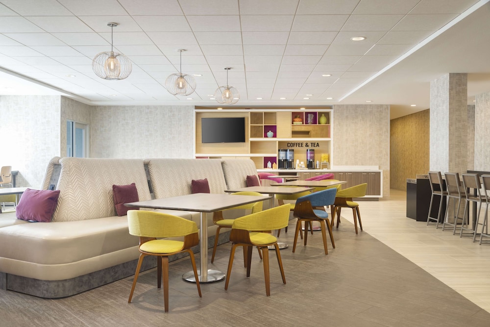 Home2 Suites By Hilton Clovis - photo 4