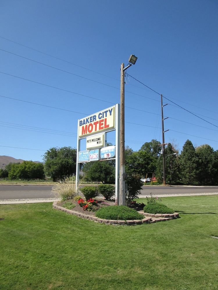 Baker City Motel & RV Park - photo 49