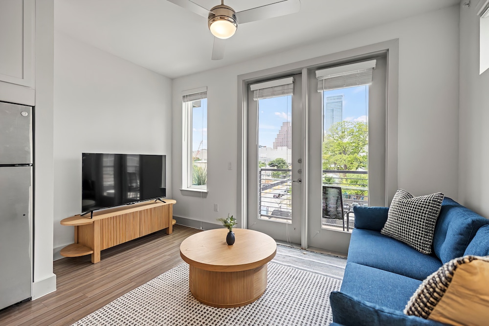 Placemakr Downtown Austin - photo 146