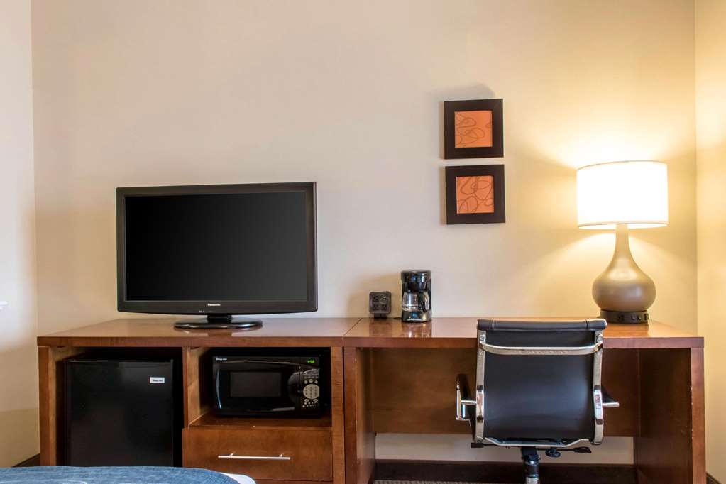 Comfort Suites Scranton near Montage Mountain - photo 12