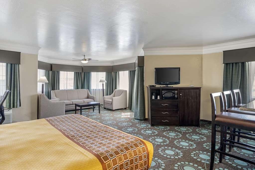 Best Western Liberty Inn - photo 18