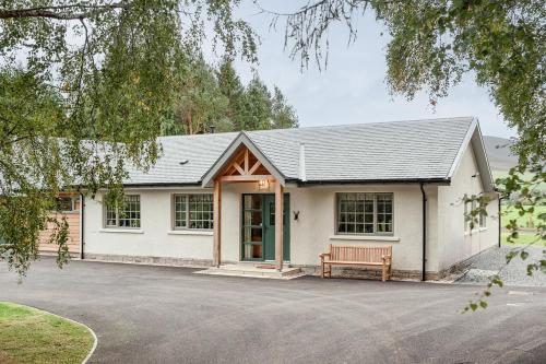 Culfoichbeg Lodge Seasgair Lodges — 4-Star Luxury Hotel in Grantown On Spey, United Kingdom