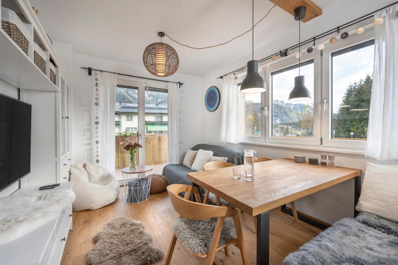Jara Apartment Ramsau Am Dachstein — 4-Star Luxury Hotel in Ramsau Am Dachstein, Austria