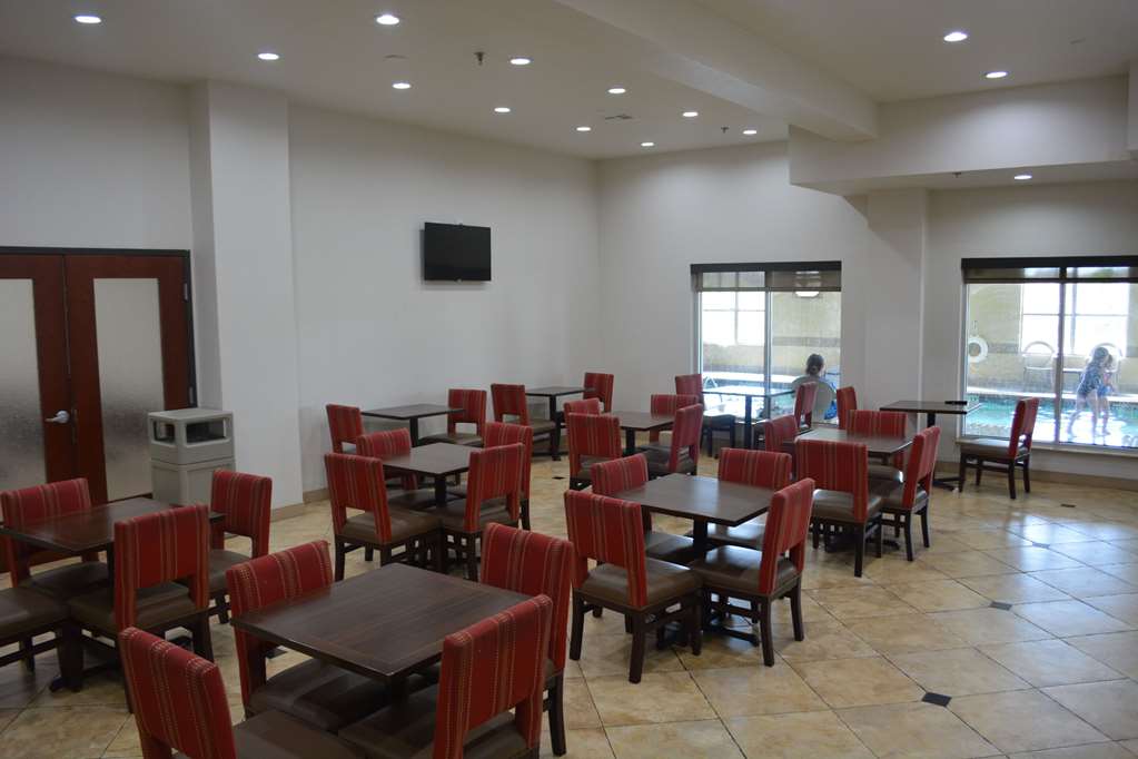Comfort Suites Yukon SW Oklahoma City - photo 36