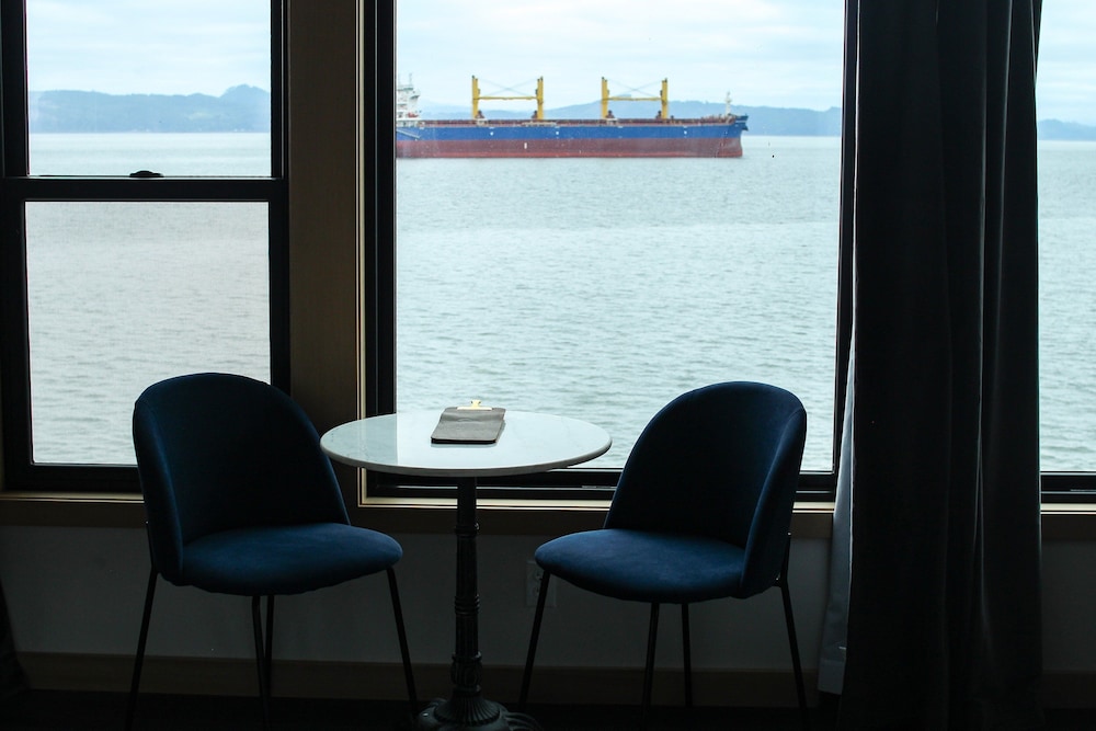 Bowline Hotel - photo 41