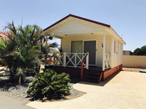 Outback Oasis Caravan Park — Carnarvon — photo 2