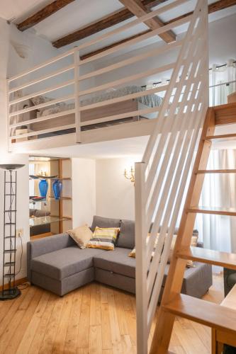 Domus Palestro — 4-Star Luxury Hotel in Rome, Italy