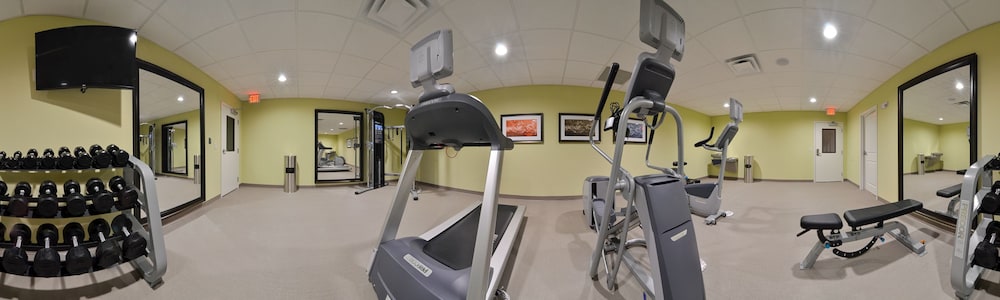 Staybridge Suites Tomball - photo 24