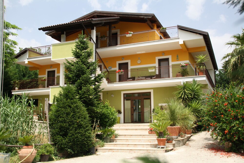 Il Ritrovo Del Cima pet-friendly hotel Miglionico