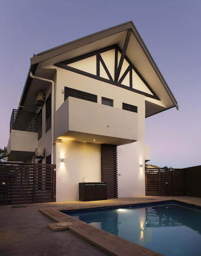 GreyStone Apartments — 4-Star Luxury Hotel in Nadi, Fiji