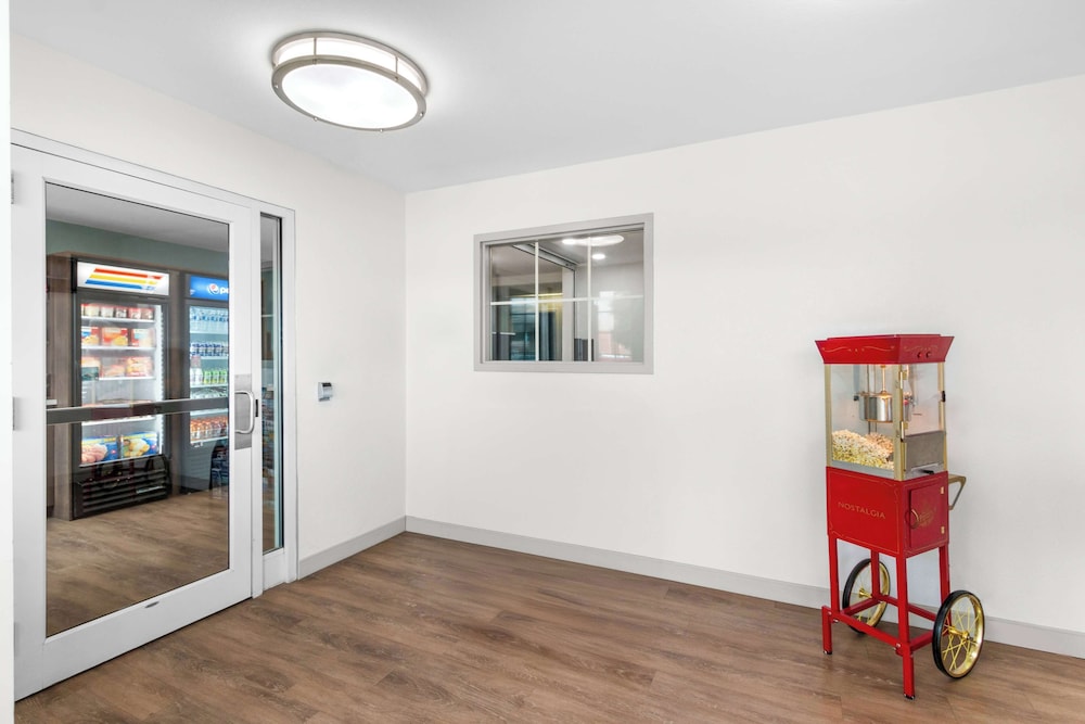 Sonesta Simply Suites Austin South - photo 6