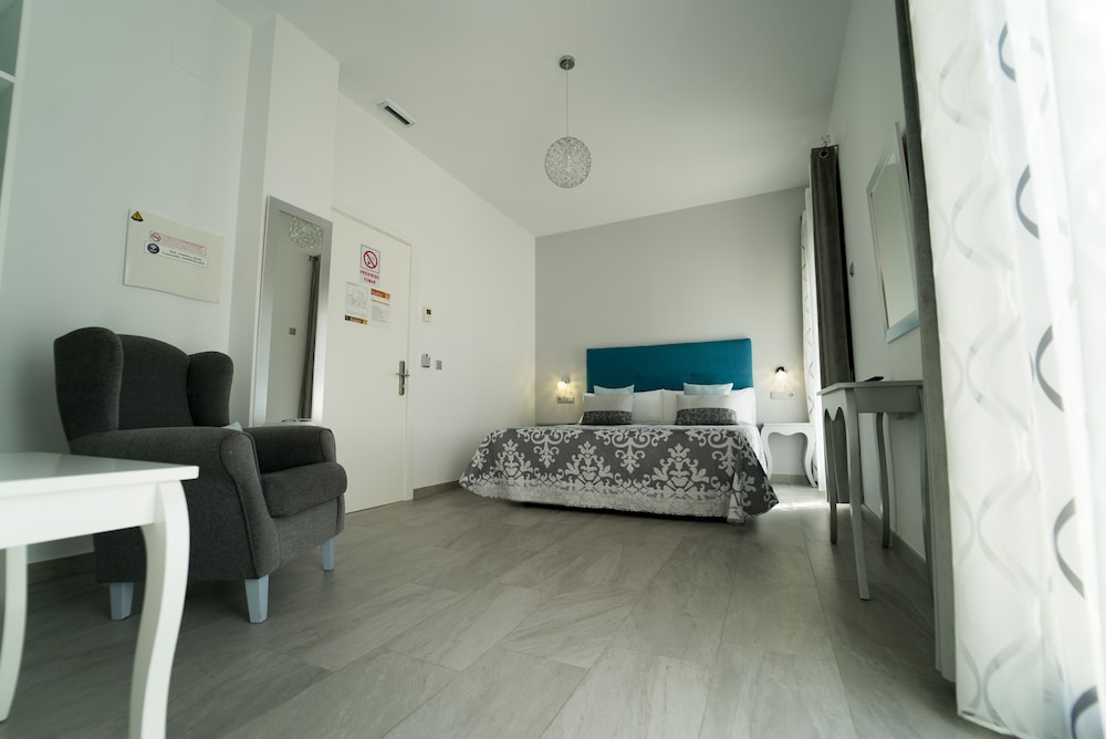 Amphora Alojamiento Ecija in Ecija, Spain