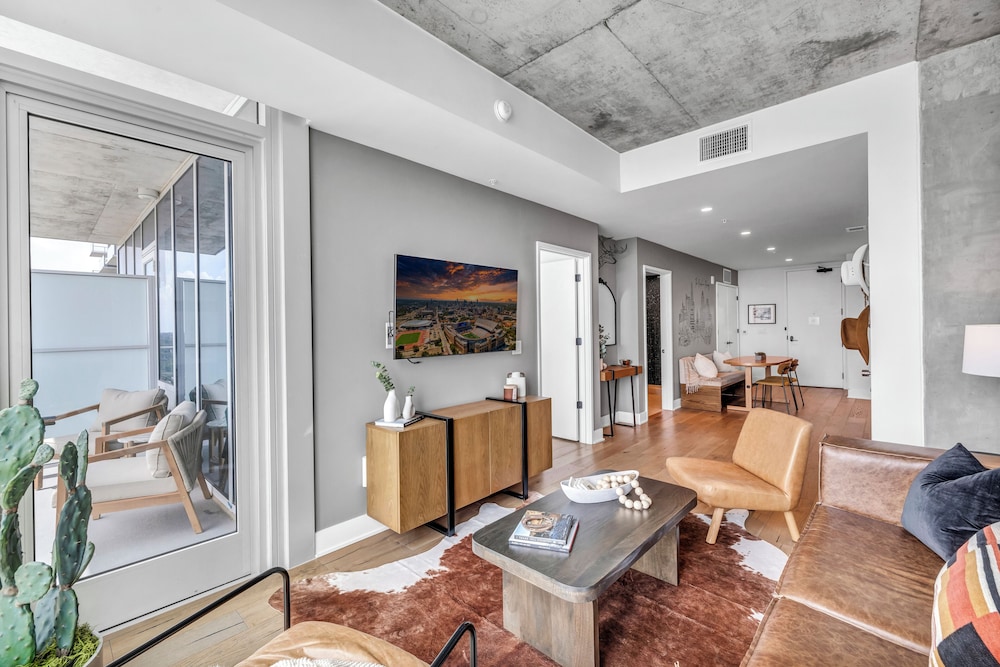 Austin Condo Hotel - photo 591